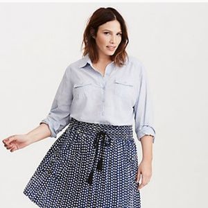 NEW Torrid Blue Chambrey Botton up Shirt